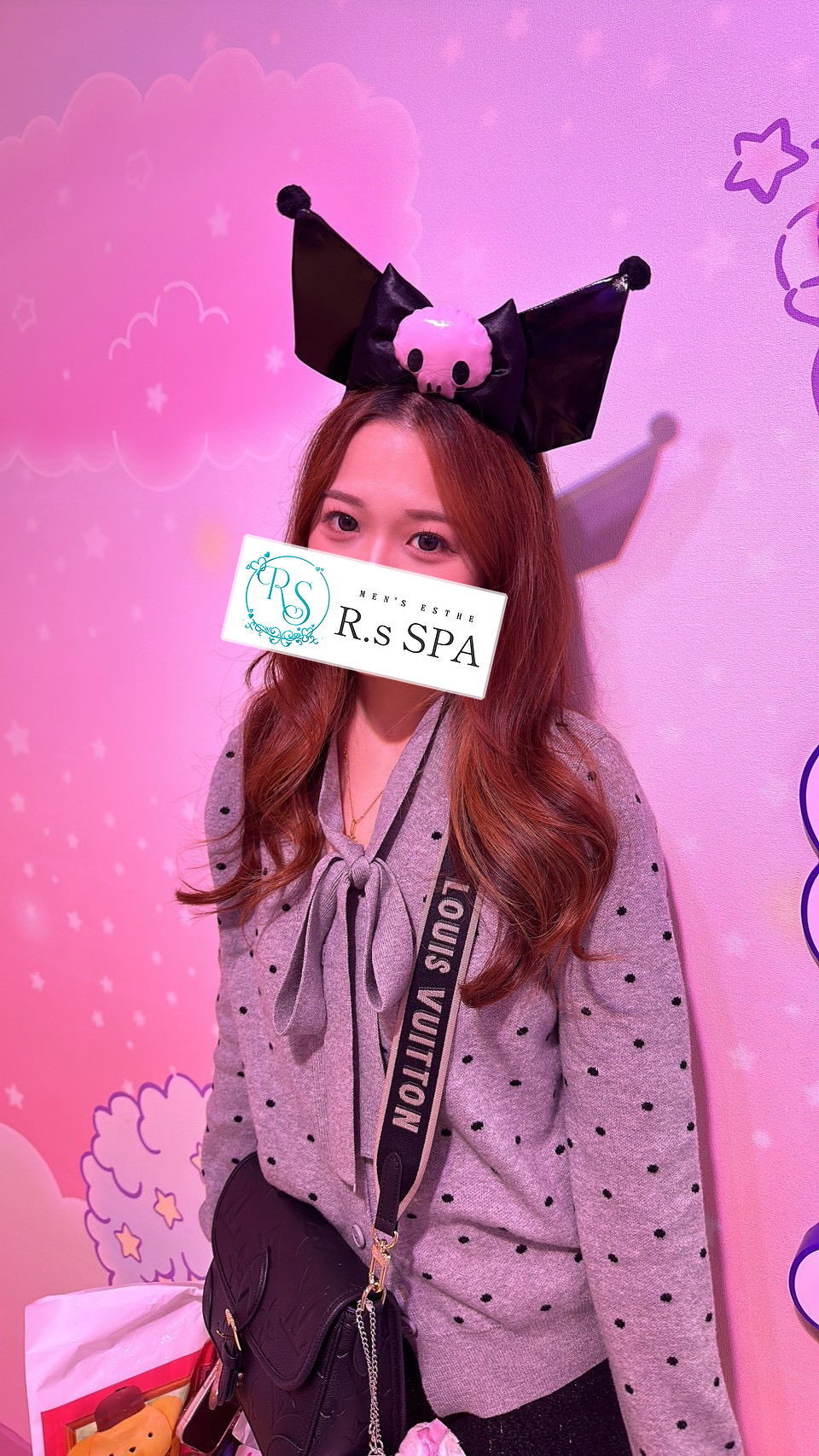 R’sSPAのセラピスト・ゆうりがサンリオで休日を楽しむ様子の写真